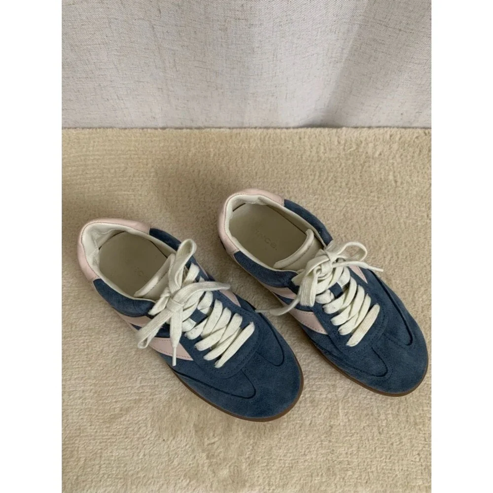 Vince. Women’s Oasis Huntington Blue Suede Powder Pink Sambas Sneakers 6.5 US